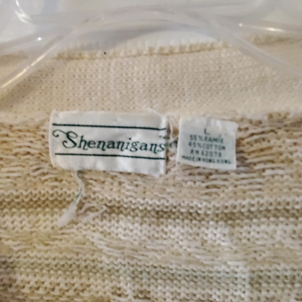 Sweater - Picture 2 of 2